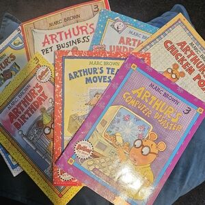 Arthur's Adventure Book Set for Kids 7 Books, Marc Brown